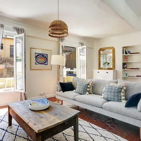 L'abbaye - Sublime Duplex-terrace Renovated, 3 Bedrooms, A/c Apartament *